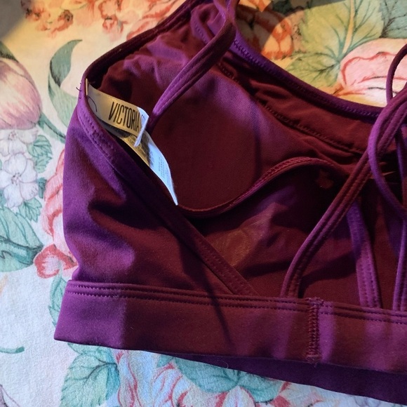 Victoria Sport Women’s Purple Sports Bra Size Small - Picture 6 of 10